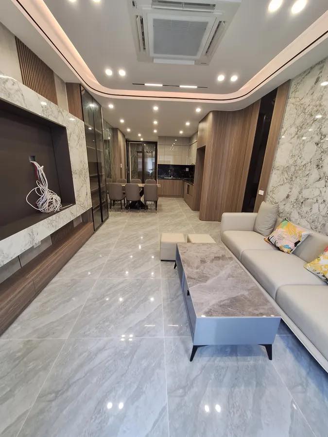 BÁN GẤP NHÀ PHỐ BỒ ĐỀ 60M2 6T GIÁ 1X TỶ, 4 PHÒNG NGỦ GARA 2 Ô TÔ, KINH DOANH