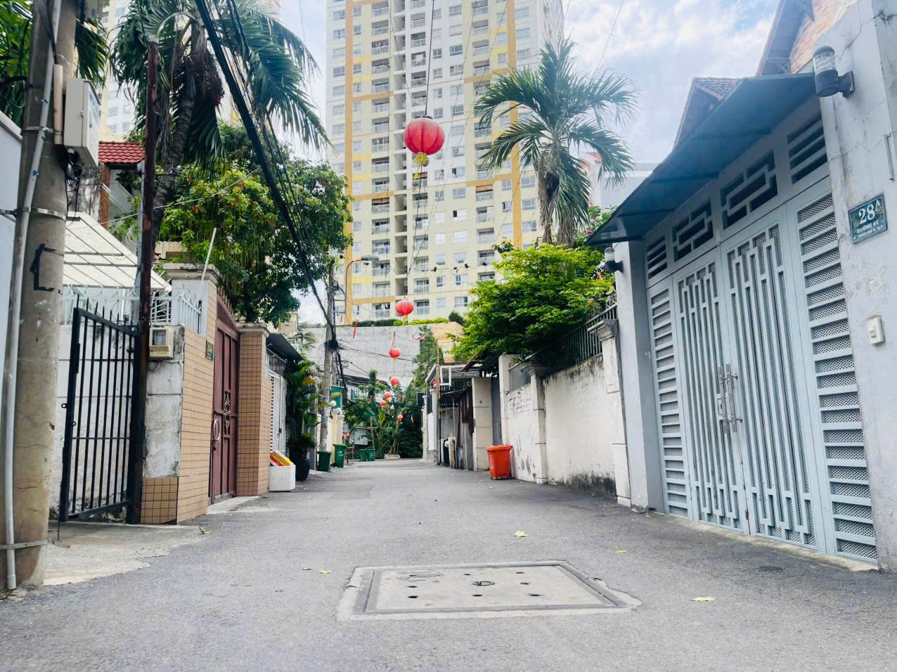 bán nhà đường 61 - thảo điền – ngang 8m – hẻm ô tô – khu nhà giàu – nhỉnh 13 tỷ