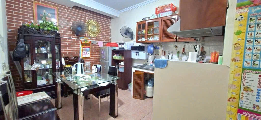 BÁN NHÀ 4 TẦNG NGUYỄN THÁI HỌC PHÂN LÔ - 2 ĐẦU THÔNG Ô TÔ TRÁNH - 15M RA HỒ, CHỢ -  9.x tỷ
