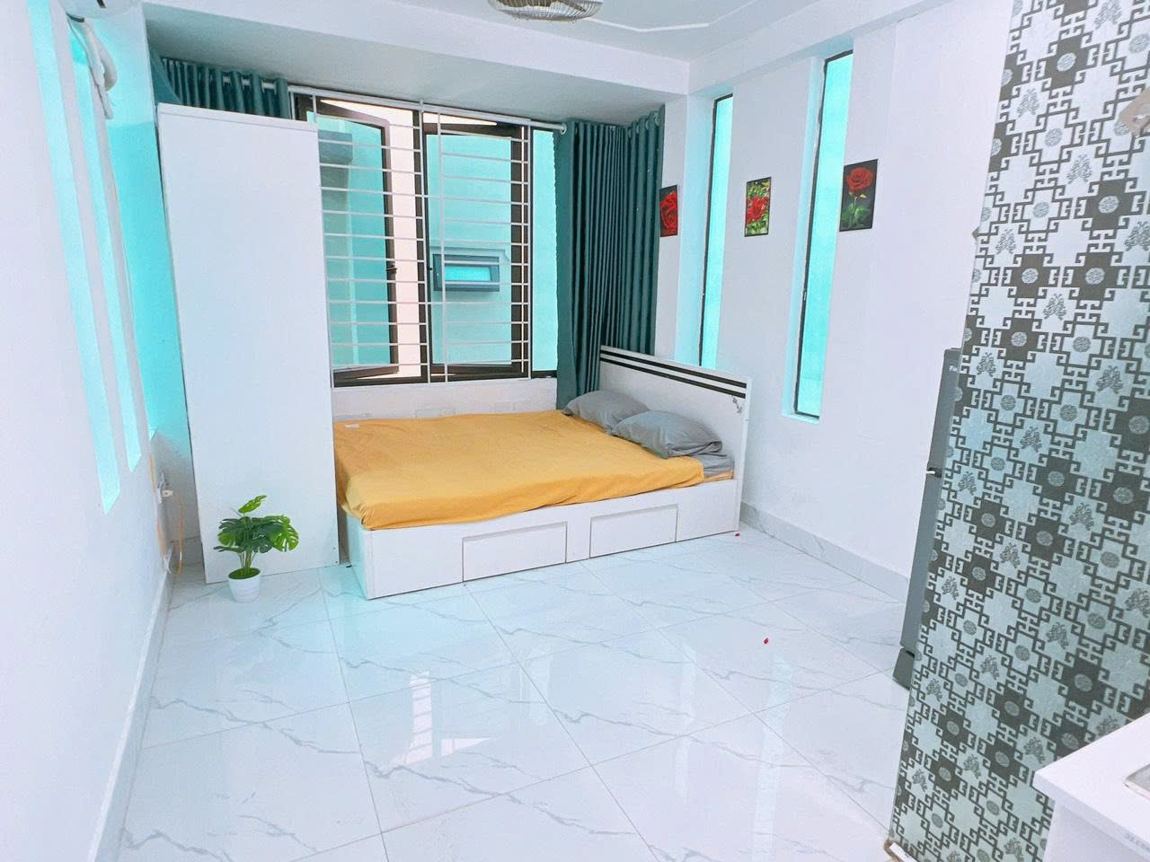 Cho Thuê phòng 20m thoáng sáng giá rẻ 3tr8 Ngõ 1194 Đường Láng