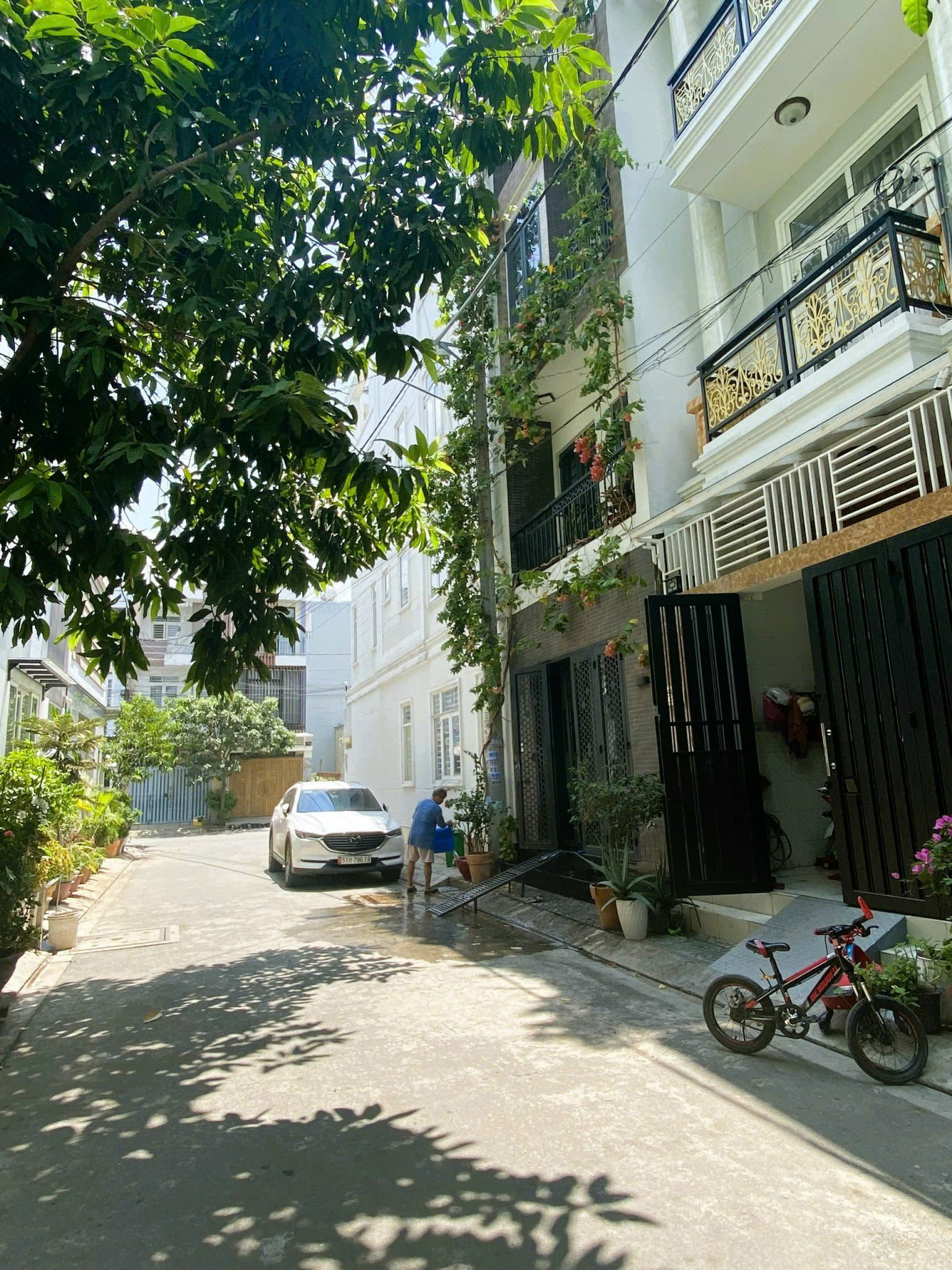 Bán Nhà Khu Dân Cư Đường 7m Ngay Gigamall 60m2 4 Tầng Đúc BTCT Chỉ 8,5 Tỷ