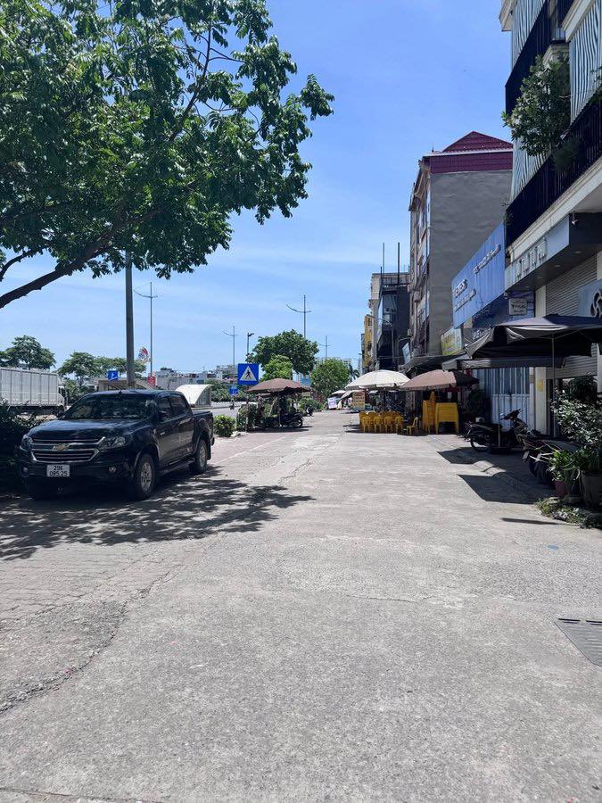 ĐẤT VÀNG TRONG LÀNG TĂNG GIÁ, PHỐ LÝ SƠN 70M2, QH MỞ ĐƯỜNG 13M,  CHỈ 10.X TỶ