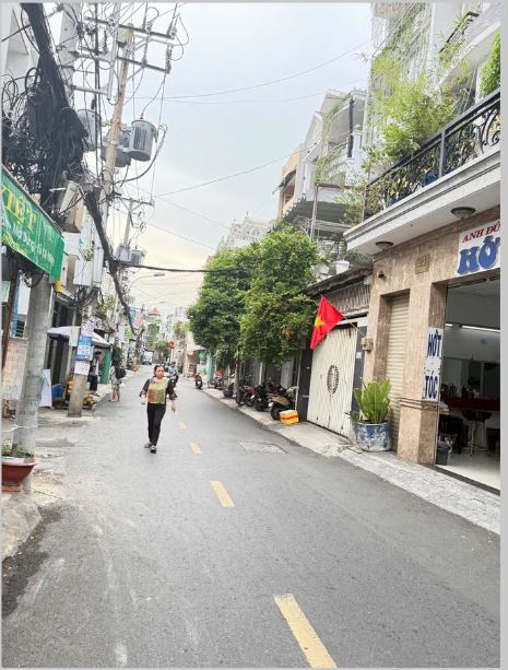 Nhà mặt tiền Hồng Lạc, Tân Bình – 3 tầng – 56m², sổ vuông đẹp - nhỉnh 10 tỷ