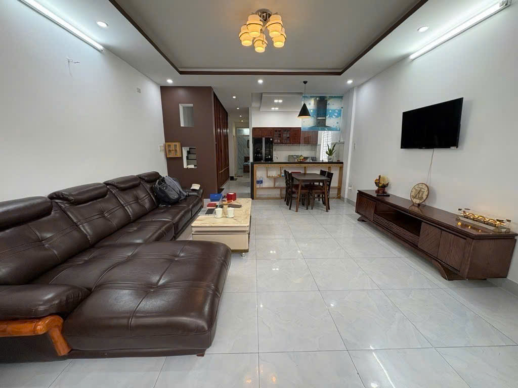 KINH DOANH - CHO THUÊ TUYỆT VỜI, CHỈ 2 PHÚT RA BÃI TẮM MỸ KHÊ MẶT TIỀN PHẠM CỰ LƯỢNG