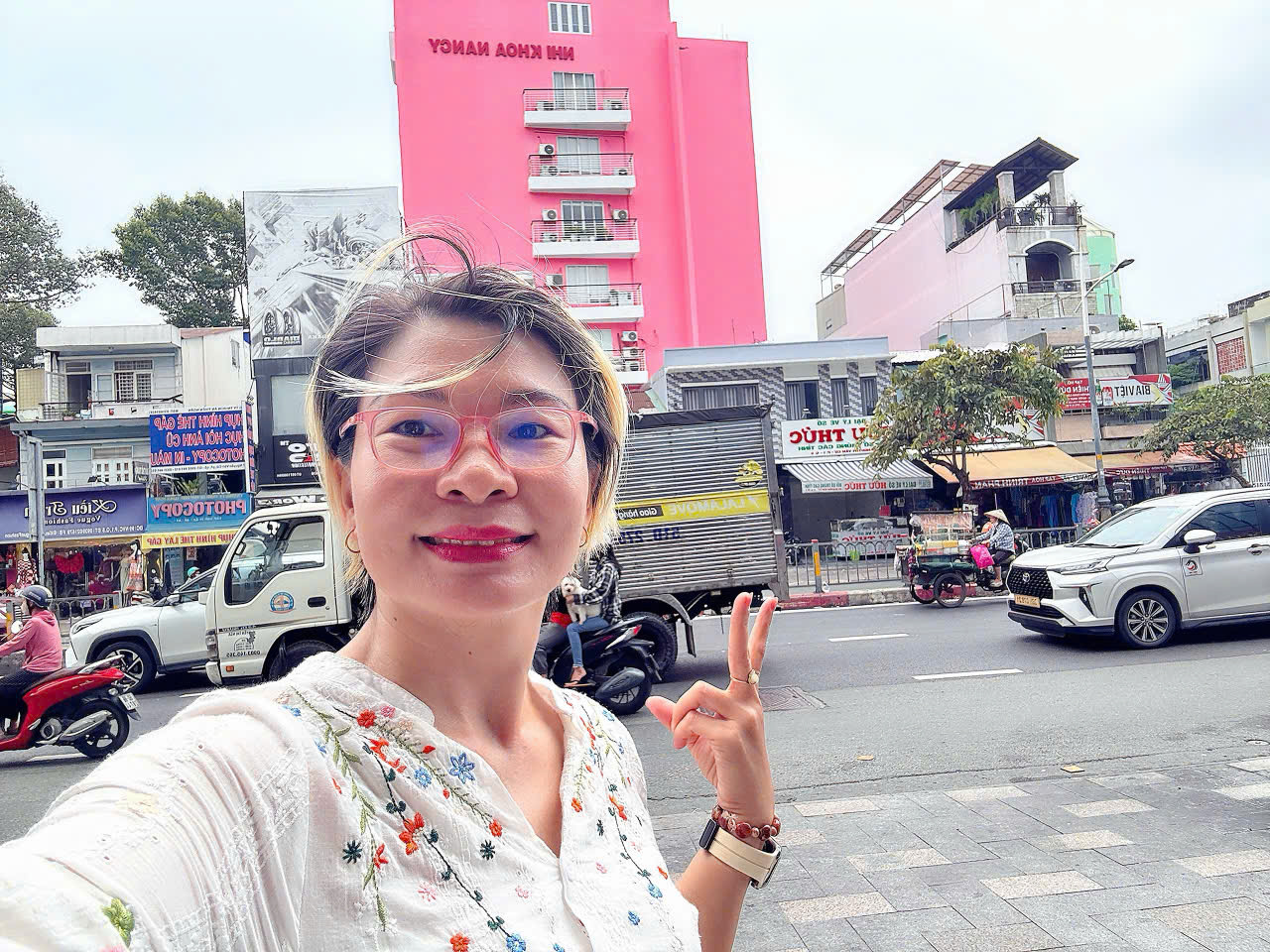 HIẾM BÁN - MẶT TIỀN 40M ĐƯỜNG NGUYỄN VĂN CỪ - NGAY GÓC NGÃ 4 TRẦN HƯNG ĐẠO, QUẬN 1 - 145M2 - CHÍNH CHỦ 1 ĐỜI XƯA