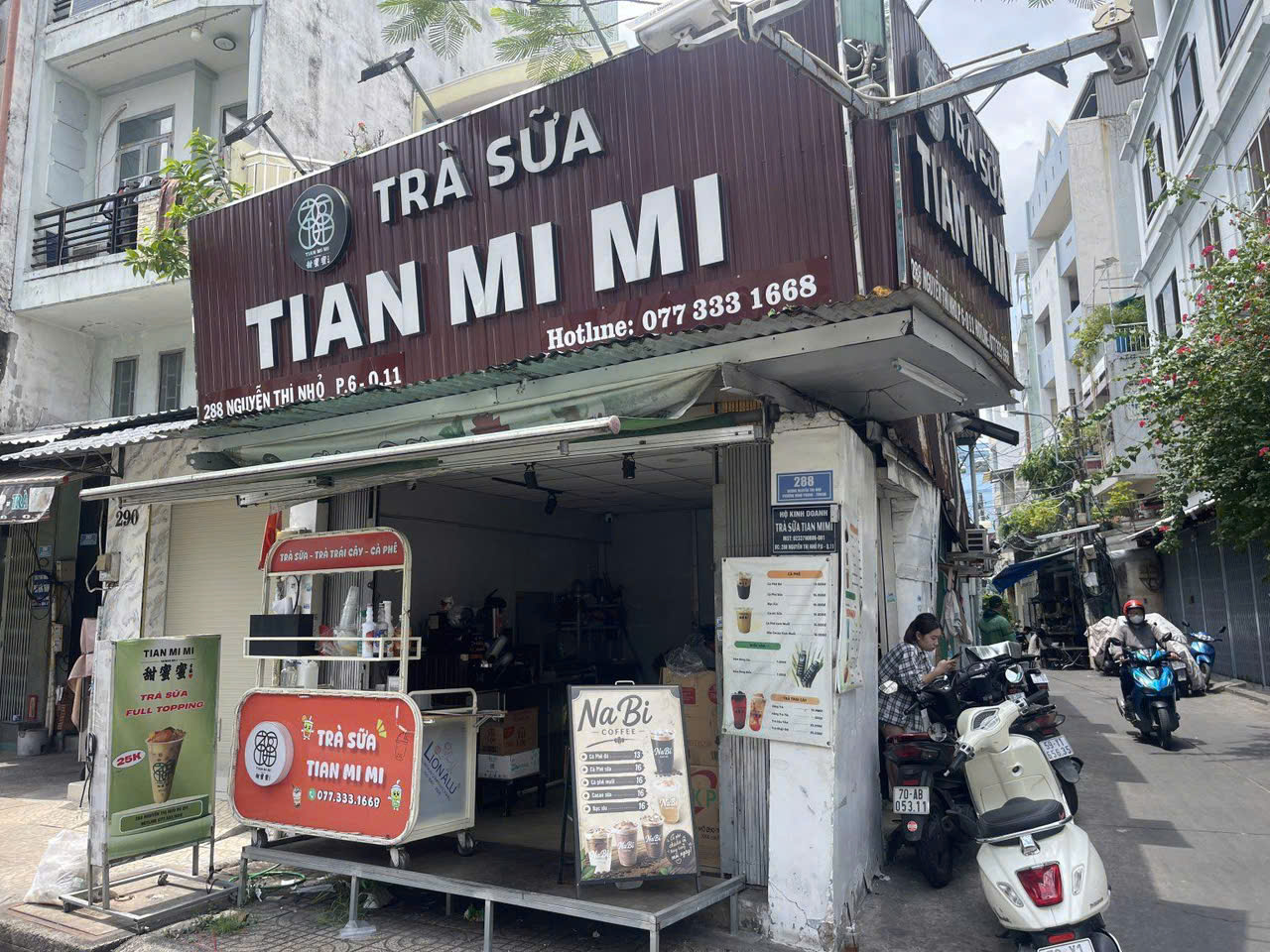 SANG RẺ CHỈ TIỆM TRÀ ĐẸP LẮM CHỈ 39 tr , MB GÓC 2 MT ĐƯỜNG LỚN GẦN TRƯỜNG HỌC GẦN ĐƯỜNG 3/2, Tel : 0773331668 ( Chính chủ )