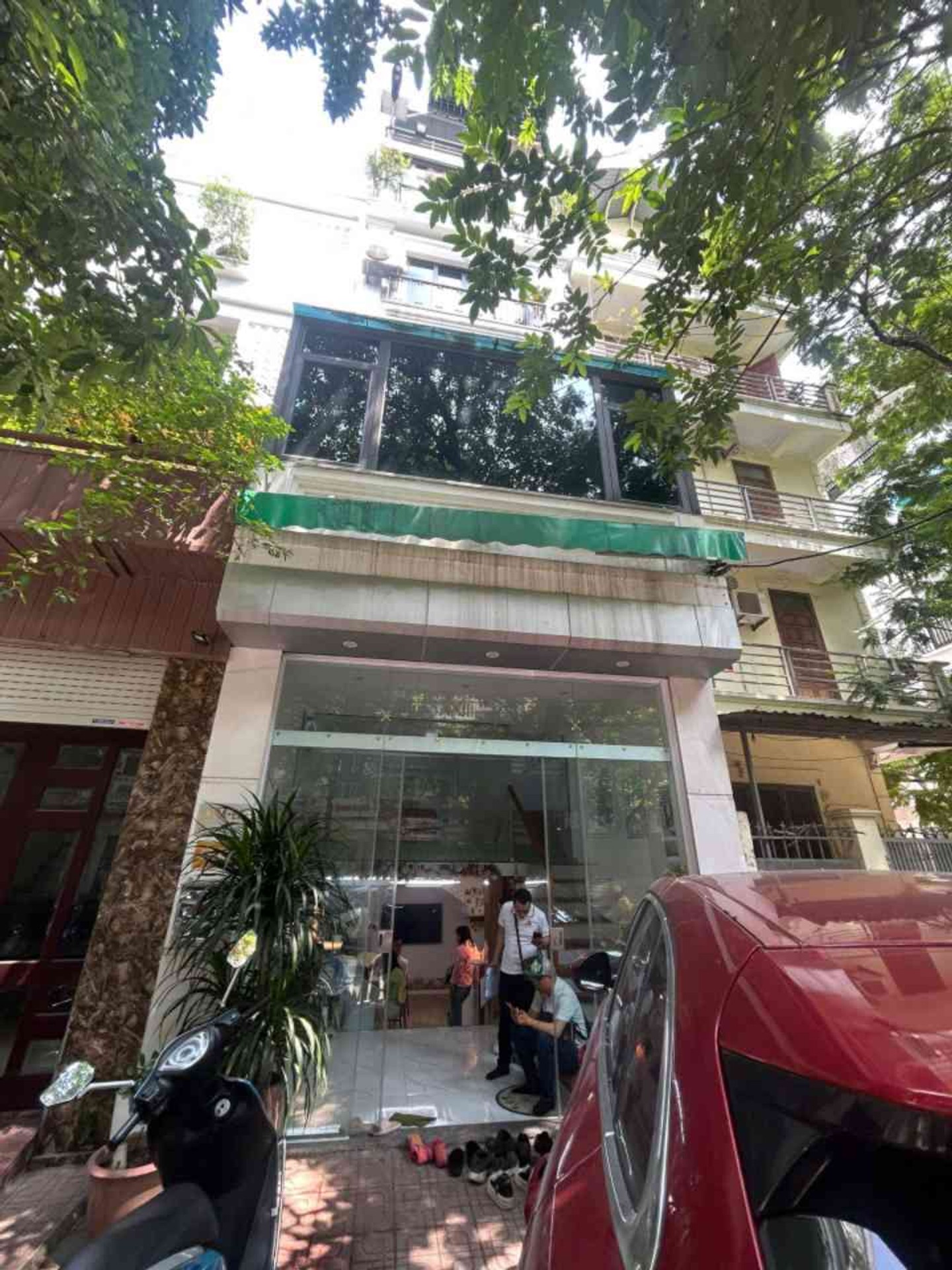 Về quê bán nhà Thạch Bàn 10 tỷ 60m ngõ thông sổ đỏ Long Biên