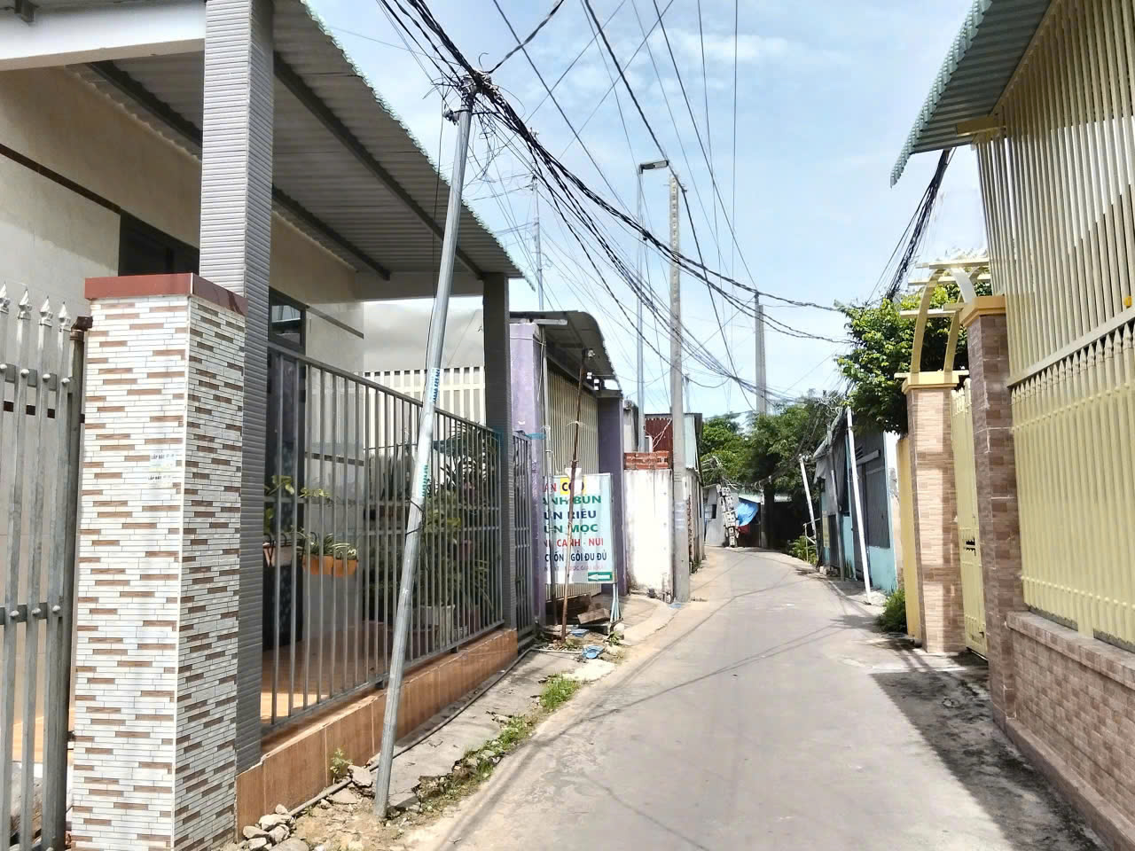 CẦN BÁN ĐẤT THƯƠNG MẠI DỊCH VỤ TẠI XÃ LONG HẢI, TP. HỒ CHÍ MINH