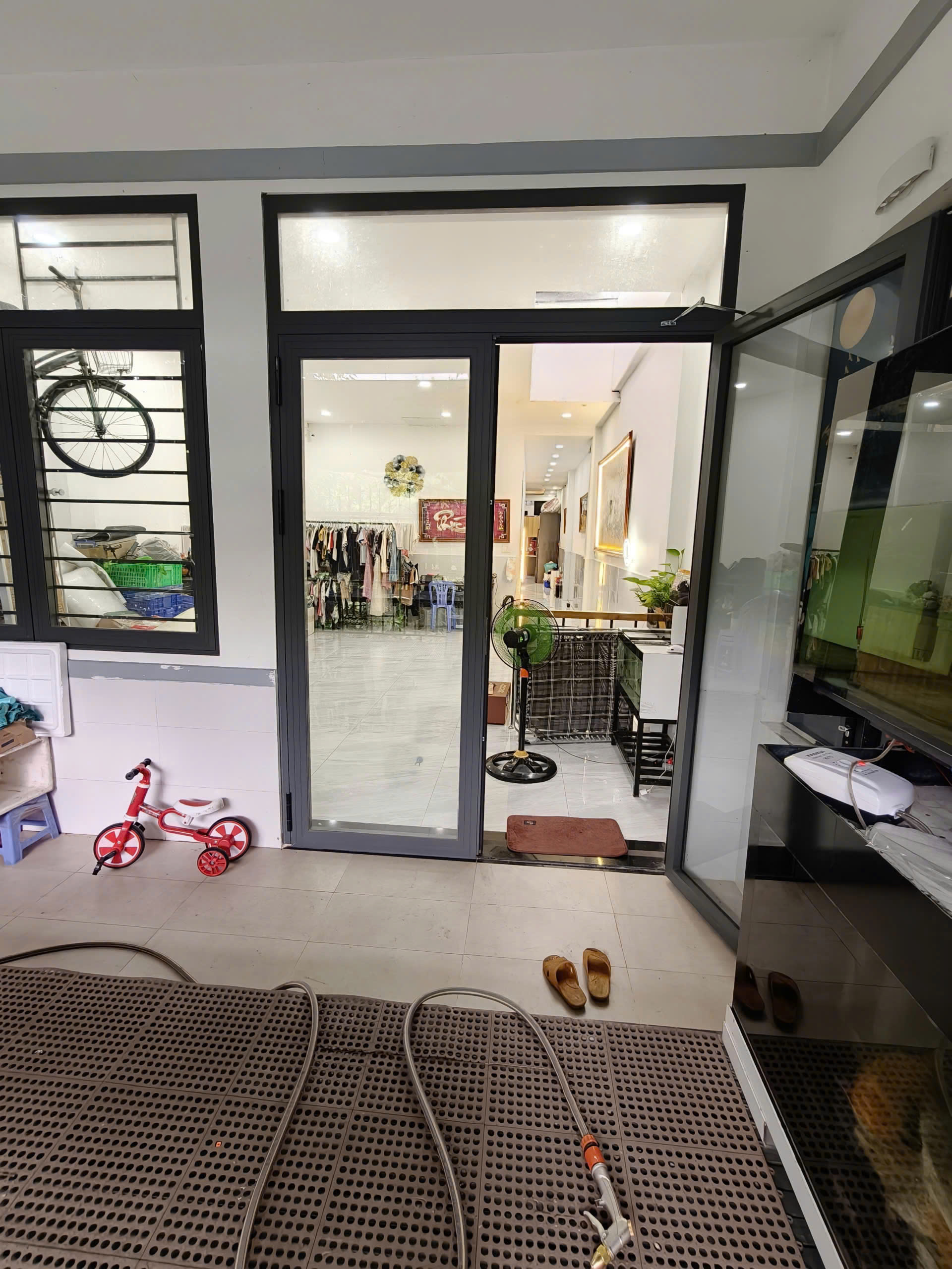 CHÍNH CHỦ BÁN NHÀ HOÀN CÔNG ĐỐI DIỆN CÔNG VIÊN KDC BICONSI – 125M² – 5,7 TỶ