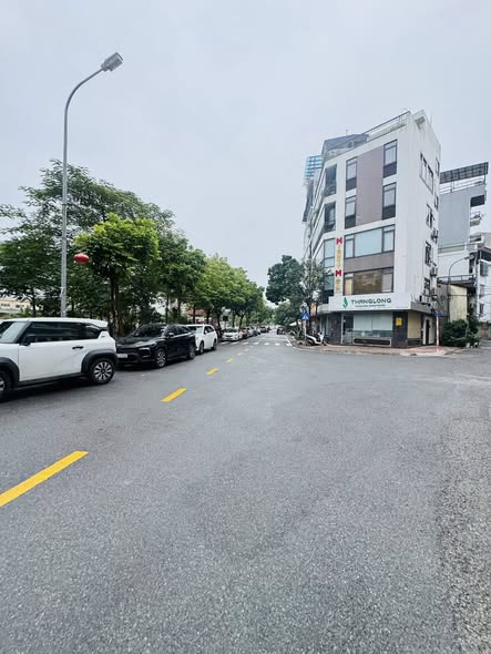 Hàng K ịch Độc 70m2 Phố VIP Lâm Hạ, VIew Công Viên, Ô Tô Tránh, 7T Full Nội Thất - 2X Tỷ