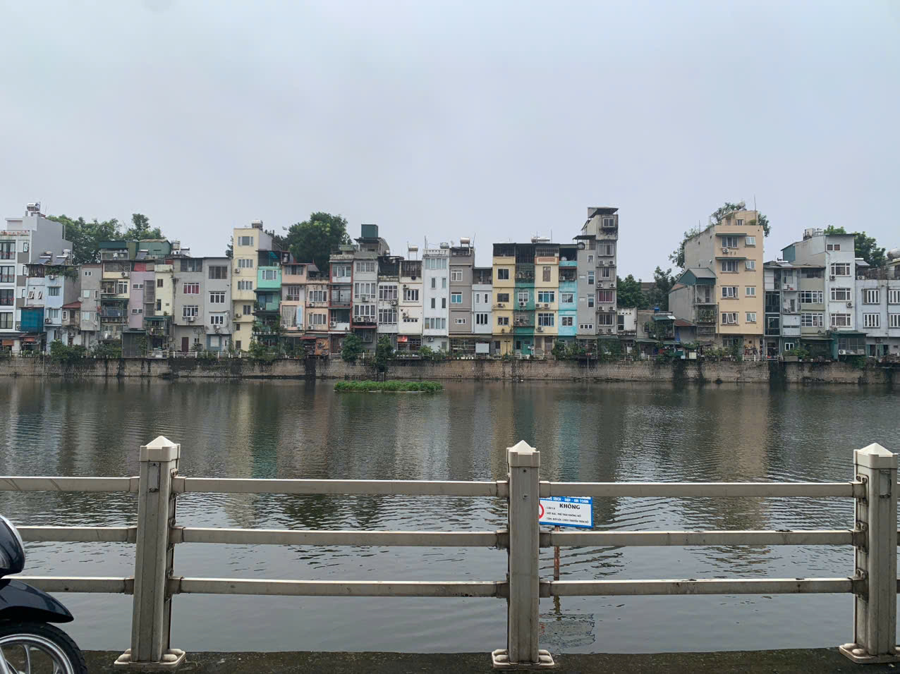 BÁN NHÀ 8 TẦNG VEN HỒ – NGUYỄN VĂN CỪ, LONG BIÊN – FULL NỘI THẤT CAO CẤP ????

???? Diện tích: 48,2m² – xây 52,5m²
???? Mặt tiền: 4,1m  ???? Hướng: Bắc
???? Giá: Hơn 24 tỷ (có TL)