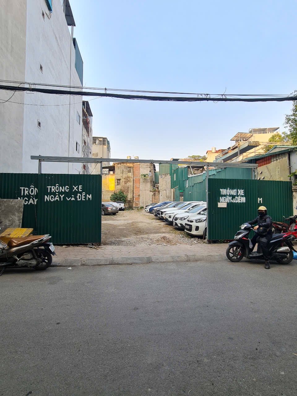 Cho Thuê Ccmn 1pk 1pn đẹp 100% thoáng sáng 281 Trương Định, Hoàng Mai