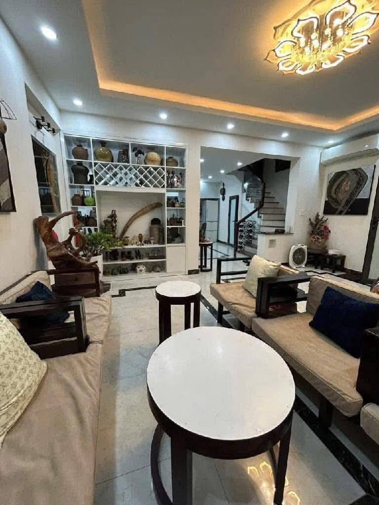 SIÊU PHẨM Kim Mã - TRUNG TÂM Ba Đình : 2 quẹo vào nhà