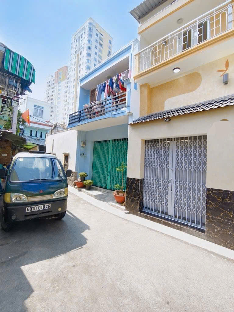 Hẻm 1/ - Hẻm 4M - 3 Tỷ Nhỉnh - Tân Phú - Lô Góc - KO LG - Full Nội Thất - Gần Chợ,Trường Học - 25M2 - 3 TẦNG - 3PN