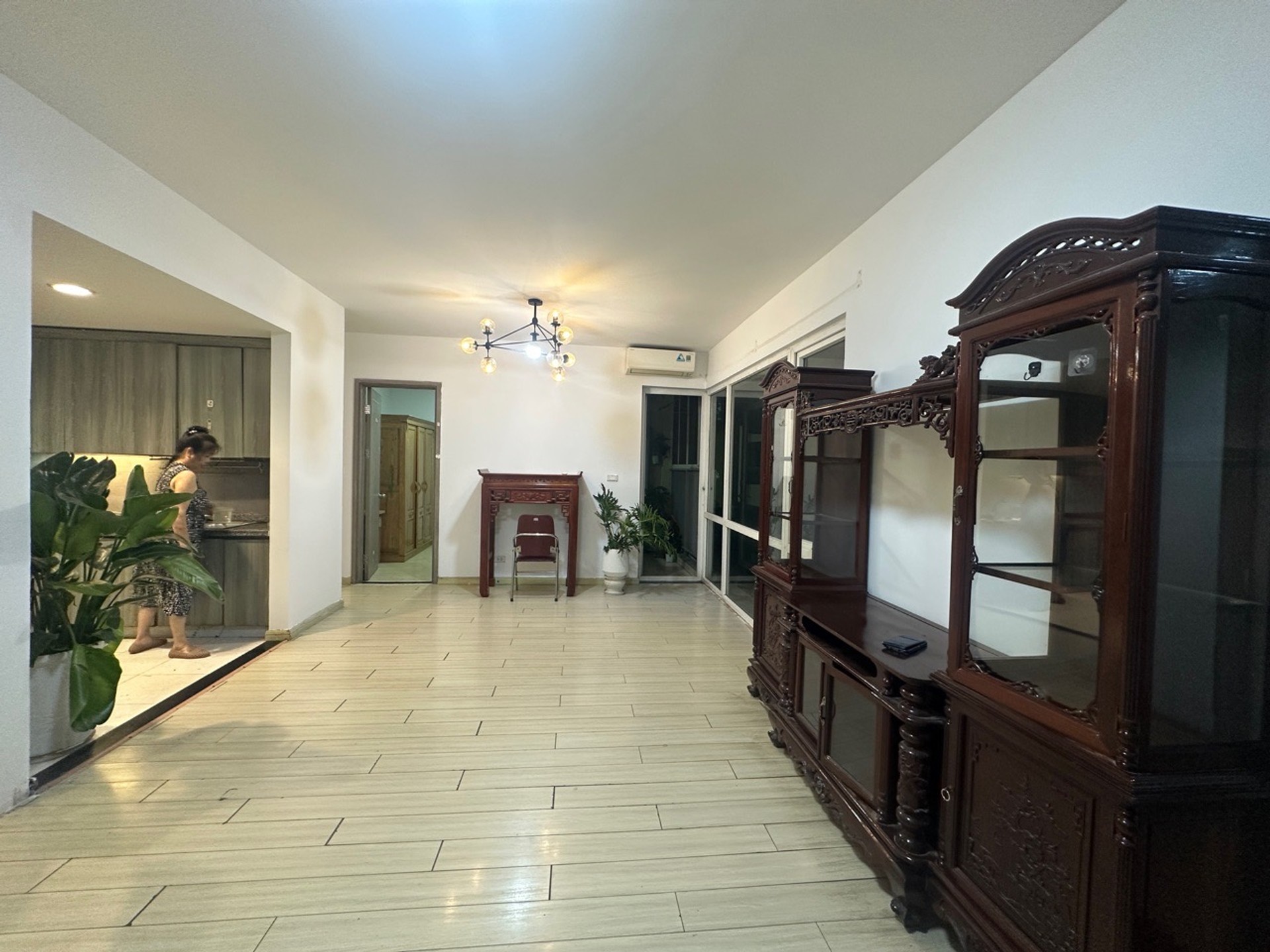 Tin thật 4.1 tỷ Ecopark 3 ngủ full nội thất,Long Biên