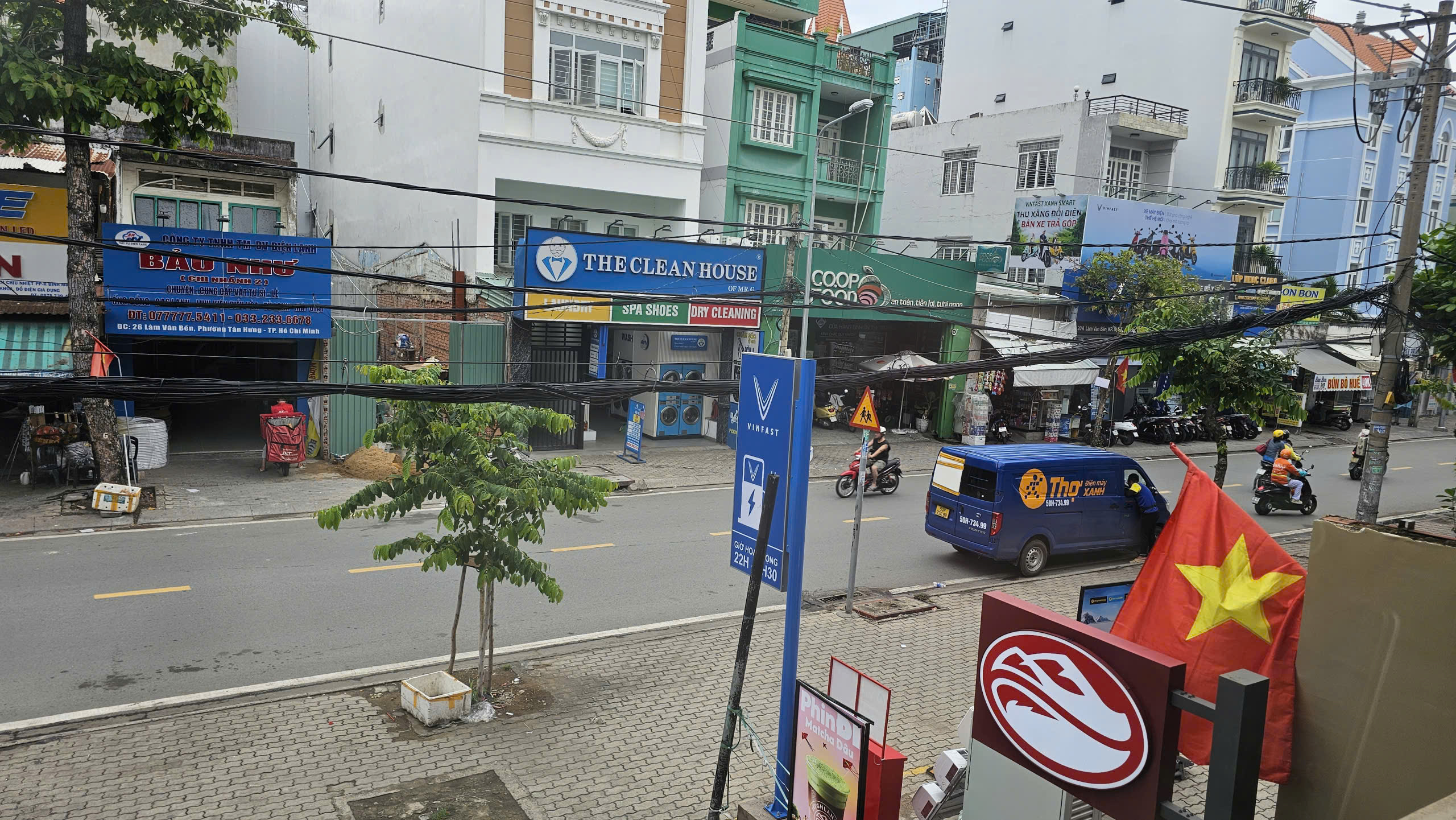 bán nhà lâm văn bền Q7 tân hưng 
Ngang 3.7 x12 đúc BÊ TÔNG HƠN  3 Đ