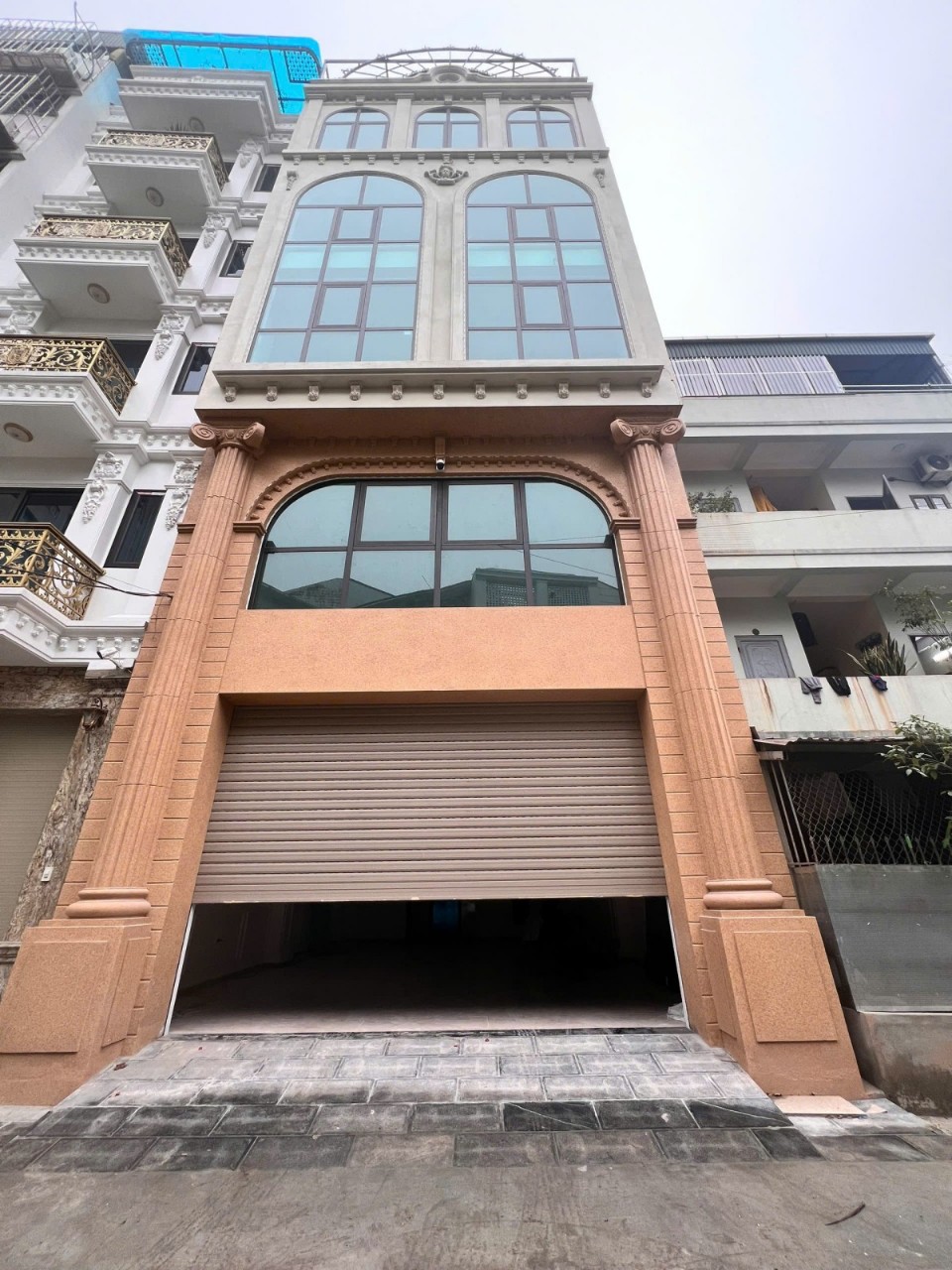 BÁN NHÀ NGỌC THỤY KINH DOANH VĂN PHÒNG 115M, MẶT TIỀN 7M, GIÁ 36 TỶ 680 TRIỆU, ĐƯỜNG 25M