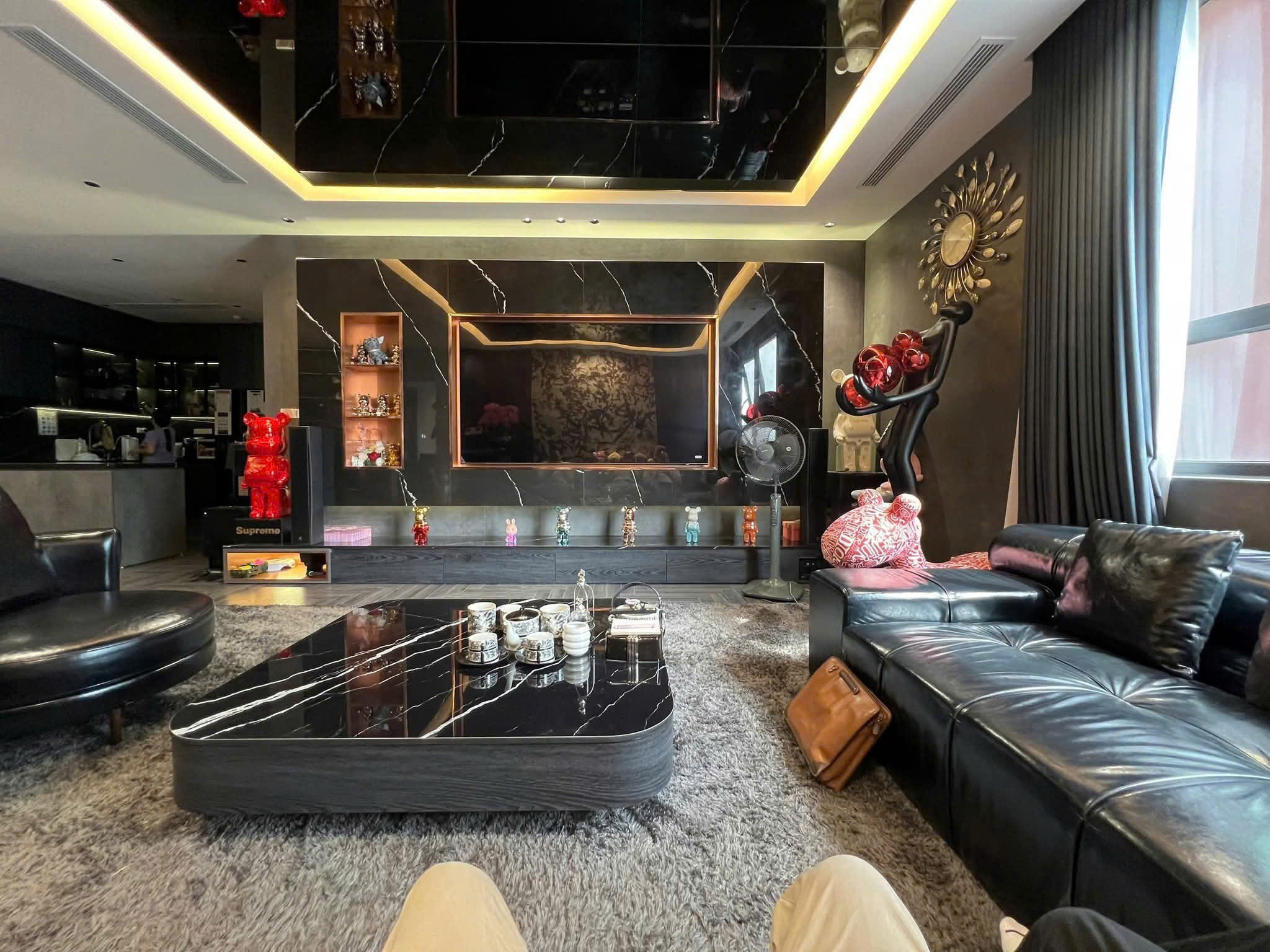 Căn góc BAO PHÍ 500tr CC BRG THE DIAMOND RESIDENCE 25 Lê Văn Lương 161m2, 4PN, 3VS, Full nt xịn