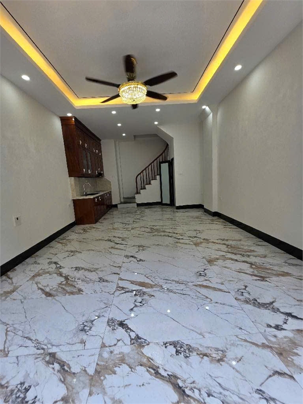 BÁN NHÀ THẠCH BÀN LONG BIÊN – VIEW ĐẸP – MẶT TIỀN RỘNG – GIÁ GIẬT MÌNH – 5 TẦNG THANG MÁY – 44M – NGÕ RỘNG Ô TÔ TRÁNH