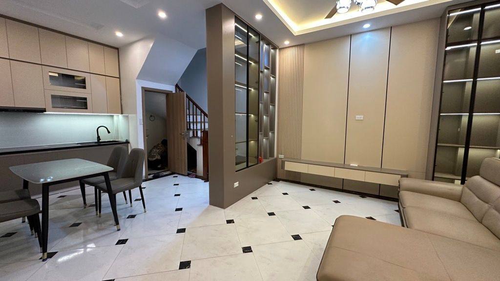 MINH KHAI – 60M² – 5 TẦNG THANG MÁY – 6 PHÒNG KHÉP KÍN – 13 TỶ