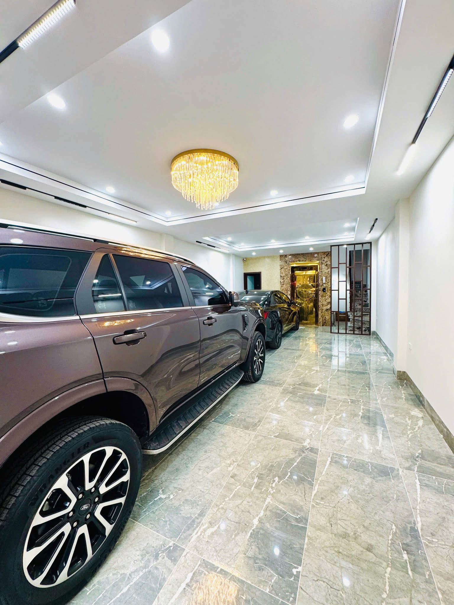 NHÀ ĐẸP CỔ LINH 80M2 7T, MẶT TIỀN 5M, LÔ GÓC GARA 2 Ô TÔ, KINH DOANH - 22 TỶ