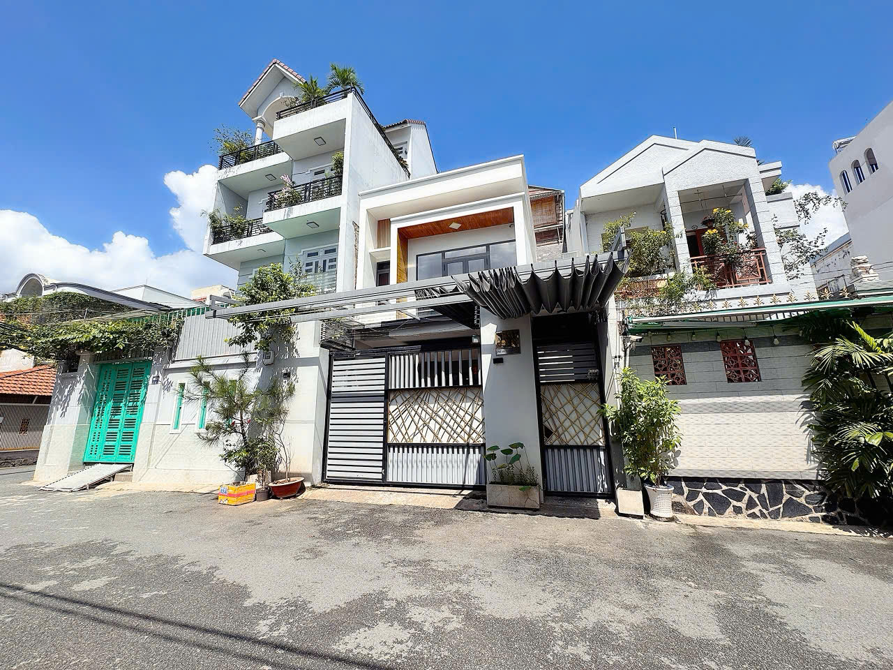 SIÊU PHẨM BIỆT THỰ 3 TẦNG HXH 10M Đ.TRẦN XUÂN SOẠN, TÂN HƯNG, QUẬN 7 - NGANG VUÔNG ĐẸP 7,2M*16M - BIỆT THỰ 2 MẶT TIỀN TRƯỚC & SAU SIÊU ĐẸP