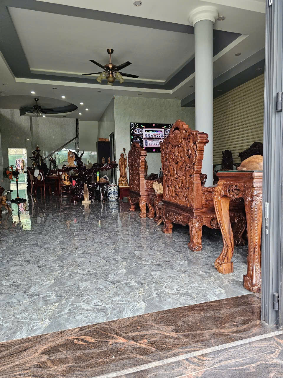 CẦN BÁN BIỆT THỰ NHÀ VƯỜN NGHỈ DƯỠNG. MẶT TIỀN ĐƯỜNG CÂY GÕ CỦ CHI, ĐẤT ĐẸP QUY HOẠCH 2 MẶT TIỀN