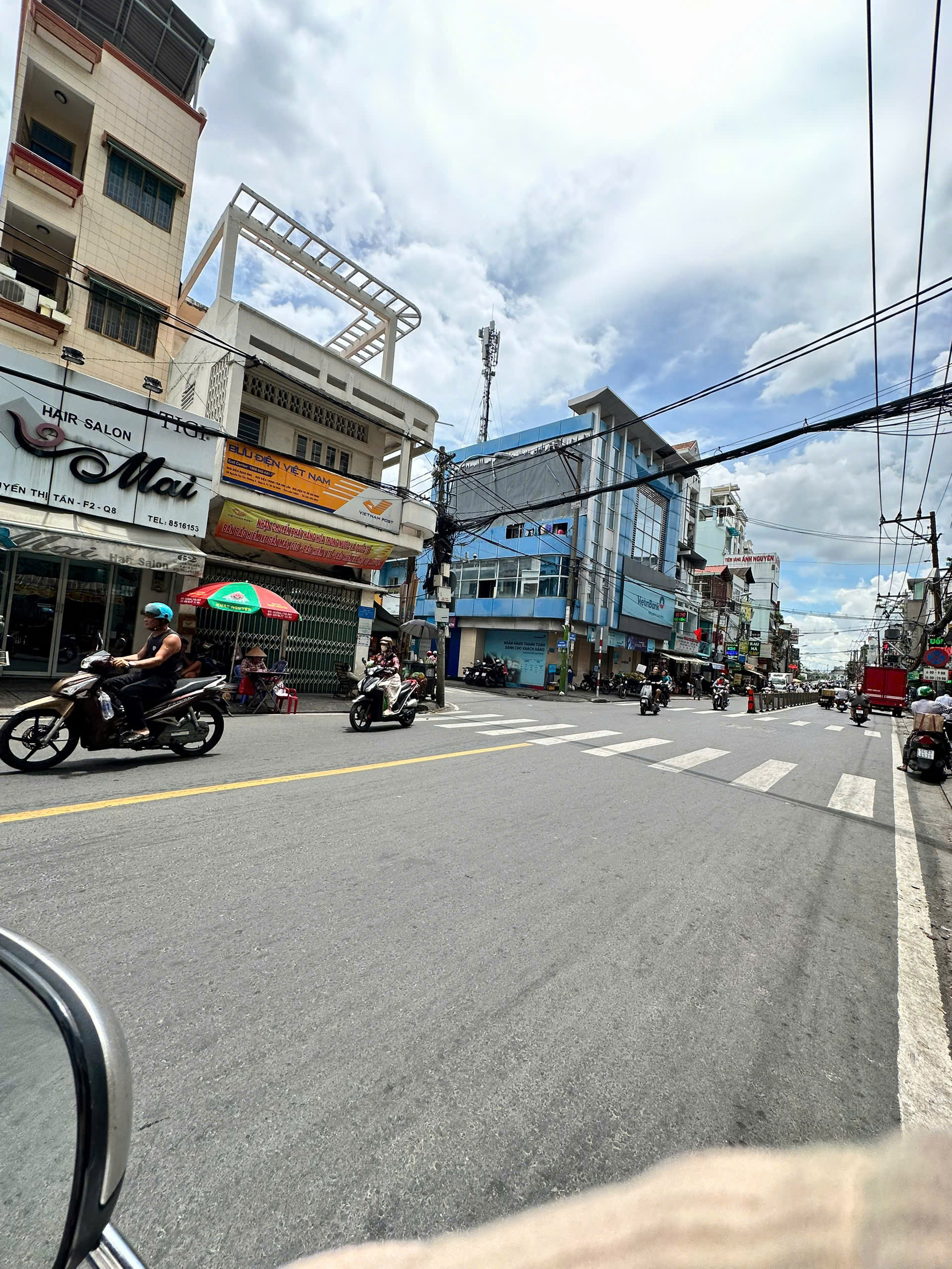 SIÊU PHẨM NGAY CHỢ NGUYỄN THỊ TẦN – 5 TẦNG – GIÁ TỐT CHO NHÀ ĐẦU TƯ