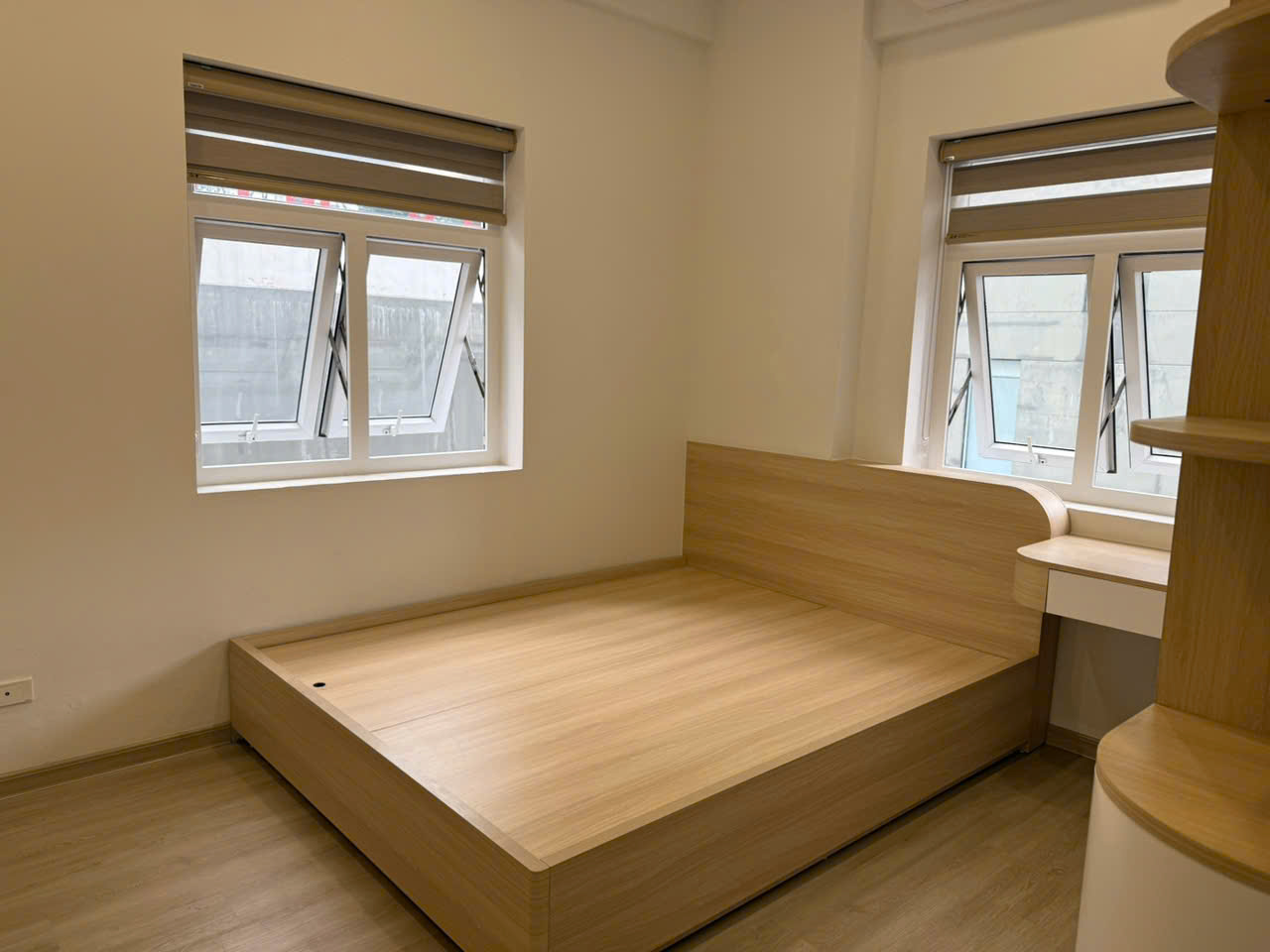 GIÁ HIẾM LÊ VĂN LƯƠNG – CĂN GÓC CHỈ 4,1 TỶ - NHÀ ĐẸP – DÒNG TIỀN 17TR/THÁNG!