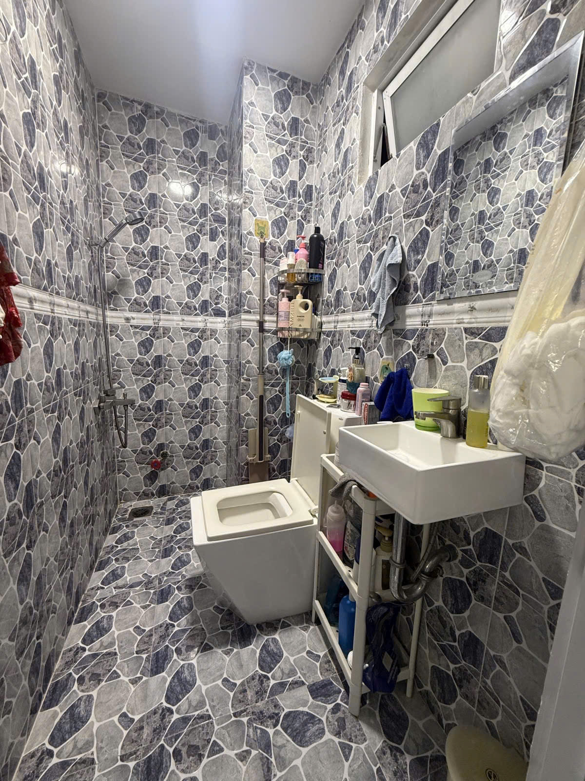 CHDV 8 TẦNG -THANG MÁY - CÁCH MẠNG THÁNG 8 -  86M2 NGANG 5,1M NỞ HẬU ĐẸP - 13PN ĐẦY ĐỦ NỘI THẤT - DÒNG TIỀN  100Tr/tháng