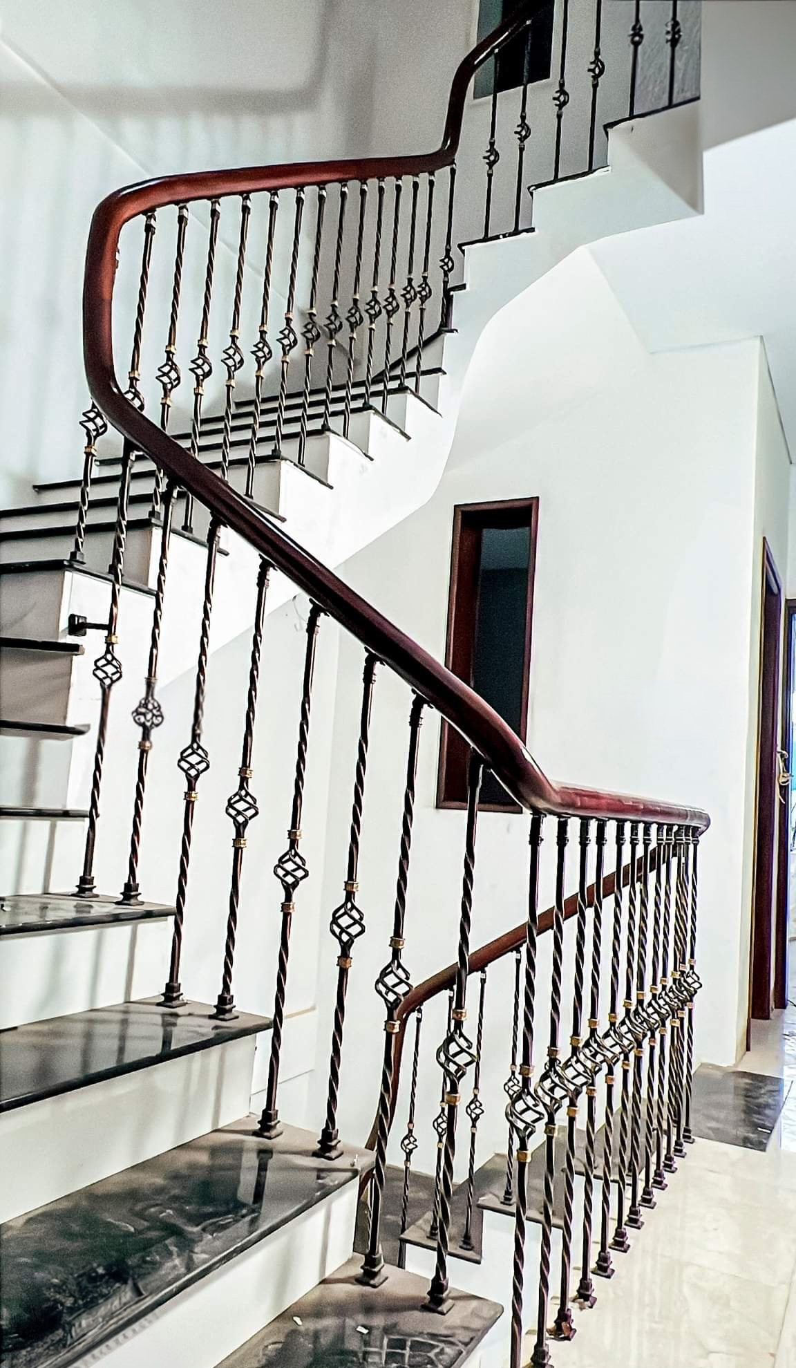Cho thuê nhà, 84m2_ 5T; Đào Duy Từ, Mã Mây, Hàng Bạc, Hoàn Kiếm -32 tr
