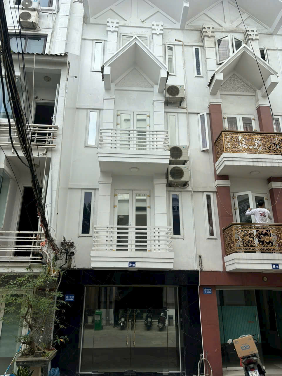 Bán Nhà 4 Tầng Full Nội Thất Tại Trung Tâm Văn Cao – Gara Ô Tô, Kinh Doanh Tốt, Thu Nhập Ổn Định