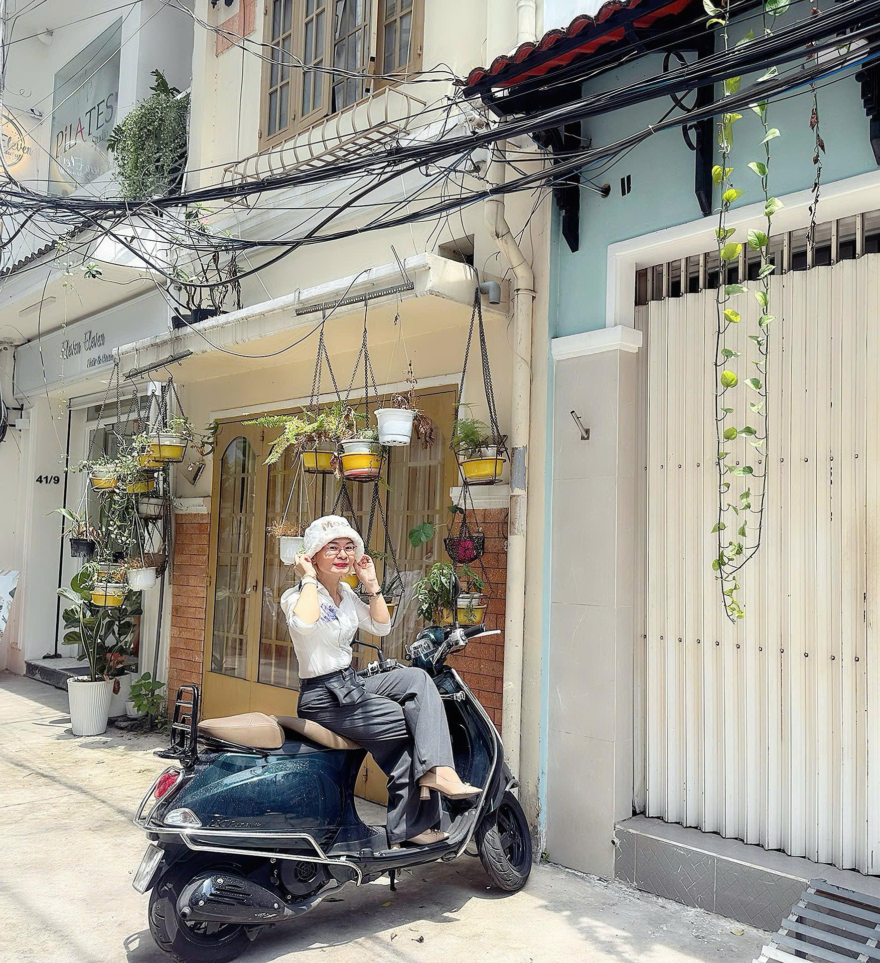 HIẾM  NHÀ BÁN MẶT TIỀN HẺM XE HƠI QUAY ĐẦU ĐƯỜNG NGUYỄN BỈNH KHIÊM, QUẬN 1 - SẴN DÒNG TIỀN ĐANG KINH DOANH SPA