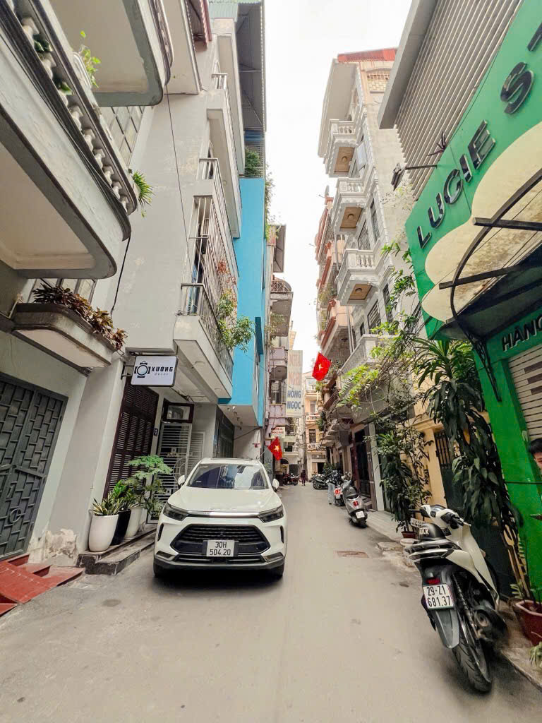 Hoàng Văn Thái, phân lô, ô tô tránh, ngõ thông, thang máy, nhà đẹp lung linh