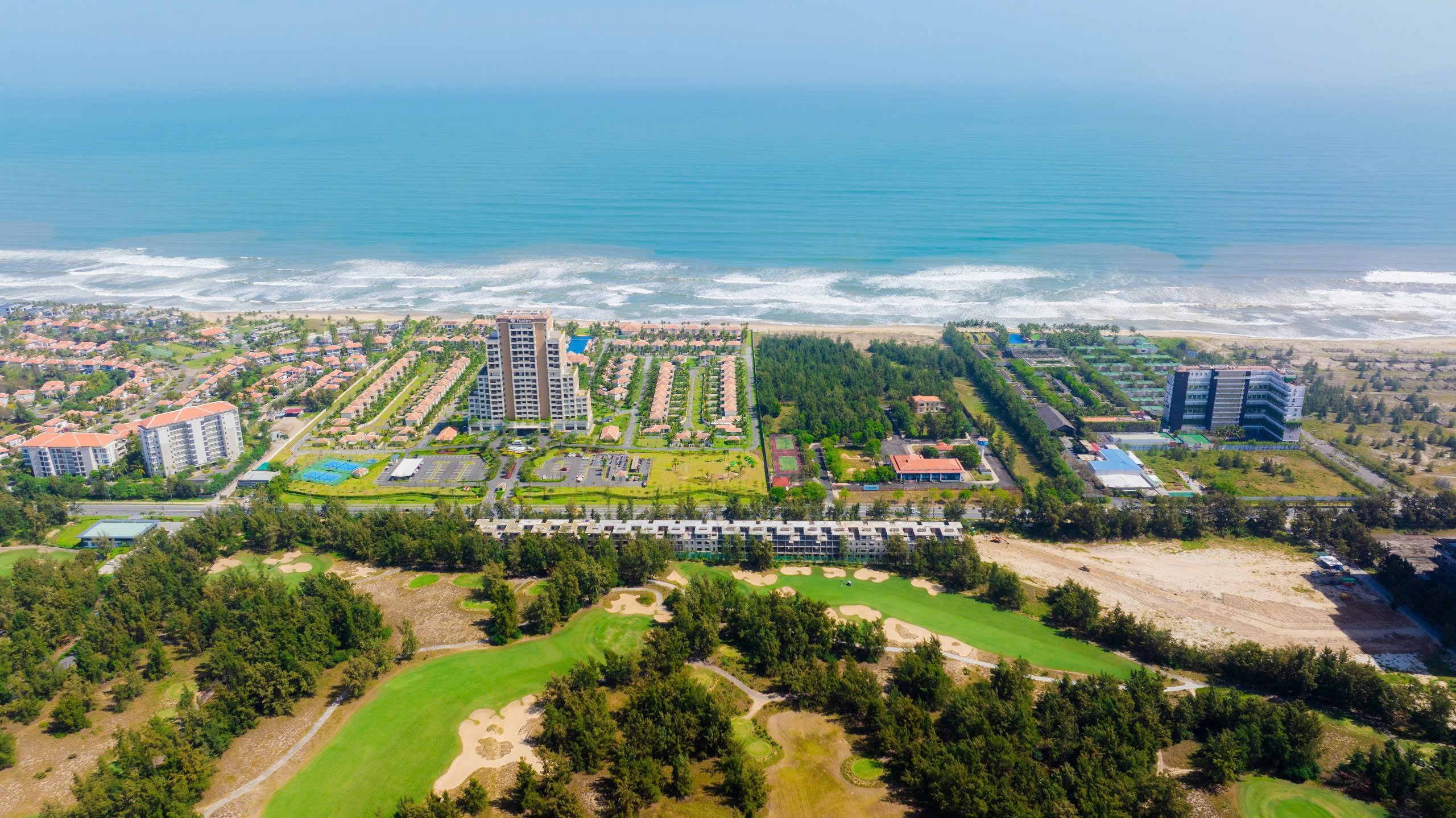 BIỆT THỰ VIEW FAIRWAY - SỞ HỮU LÂU DÀI GIỮA TÂM ĐIỂM DU LỊCH ĐÀ NẴNG
