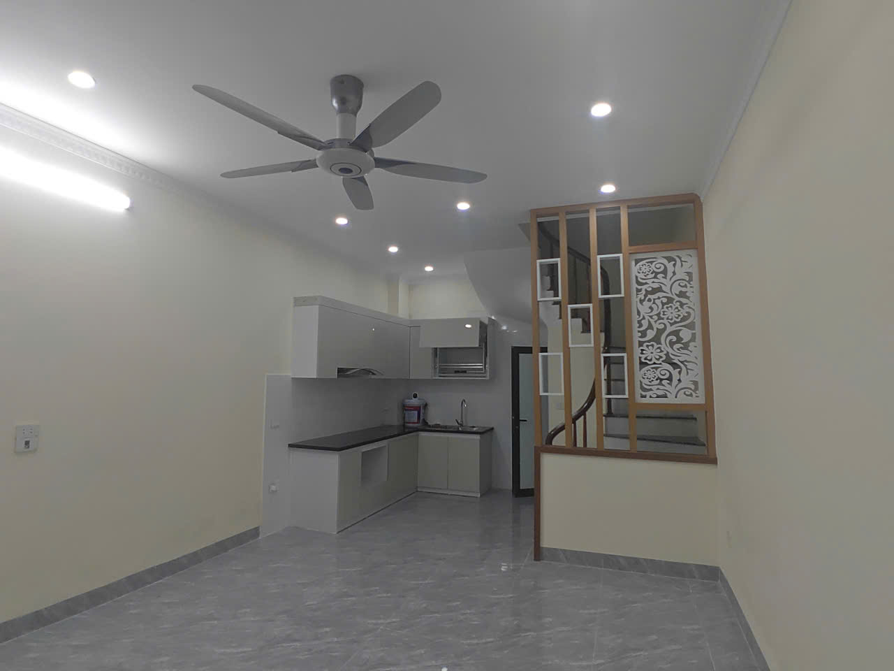 BÁN NHÀ ĐẸP 5 TẦNG – DỌN VỀ Ở NGAY PHỐ MAI ĐỘNG , HOÀNG MAI, HÀ NỘI