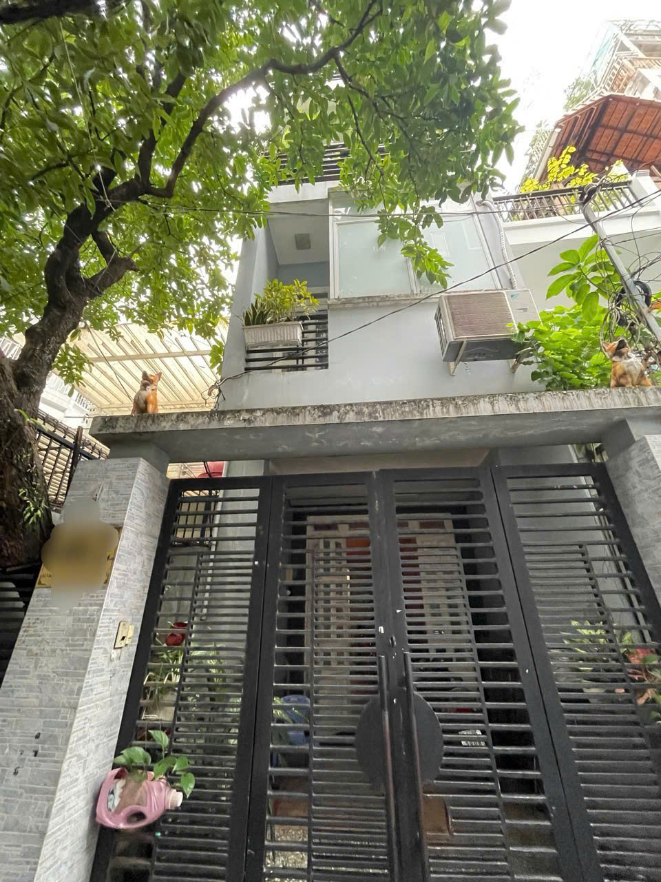 HXH – GẦN MẶT TIỀN LÊ VĂN SỸ - 80m2 - 4 tầng - 7 PN - chỉ 12.X