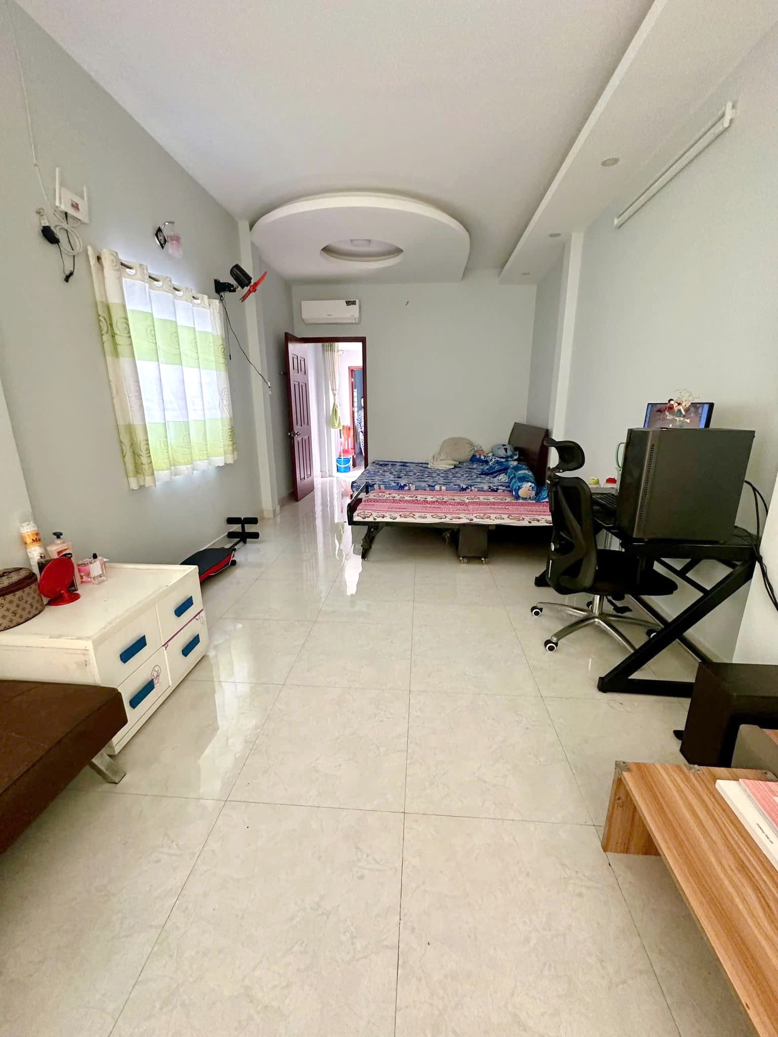 Nhà hẻm xe hơi kế bên cầu chữ Y Dạ Nam P2Q8