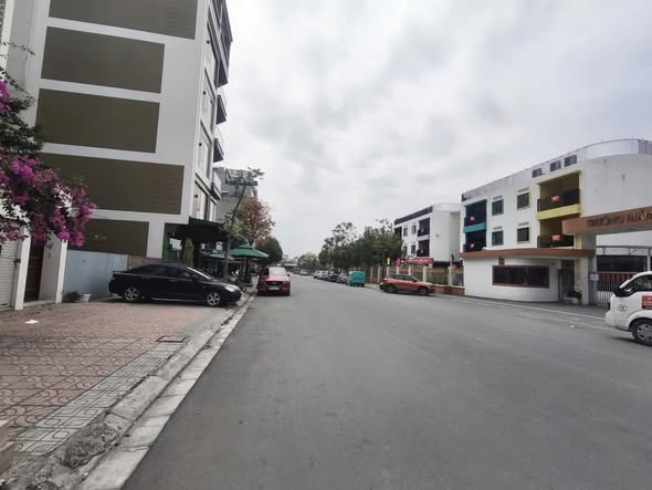 ĐẤT VÀNG TĐC NGỌC THỤY 120M2, MT 7M. XÂY TÒA NHÀ VP, VỈA HÈ RỘNG - 60 TỶ