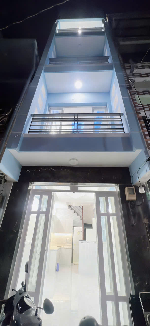 bán nhà ngay hẻm xe hơi Q4 Cạnh Q1 
diện tích SD 90m2 nhỉnh 5Đ