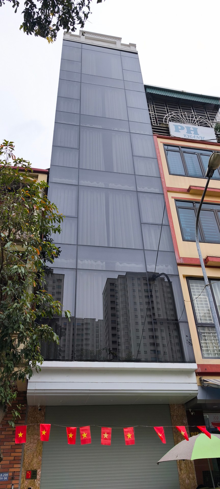 Nguyễn Văn Cừ Long Biên 10 tỷ 50m ô tô qua nhà gần công viên