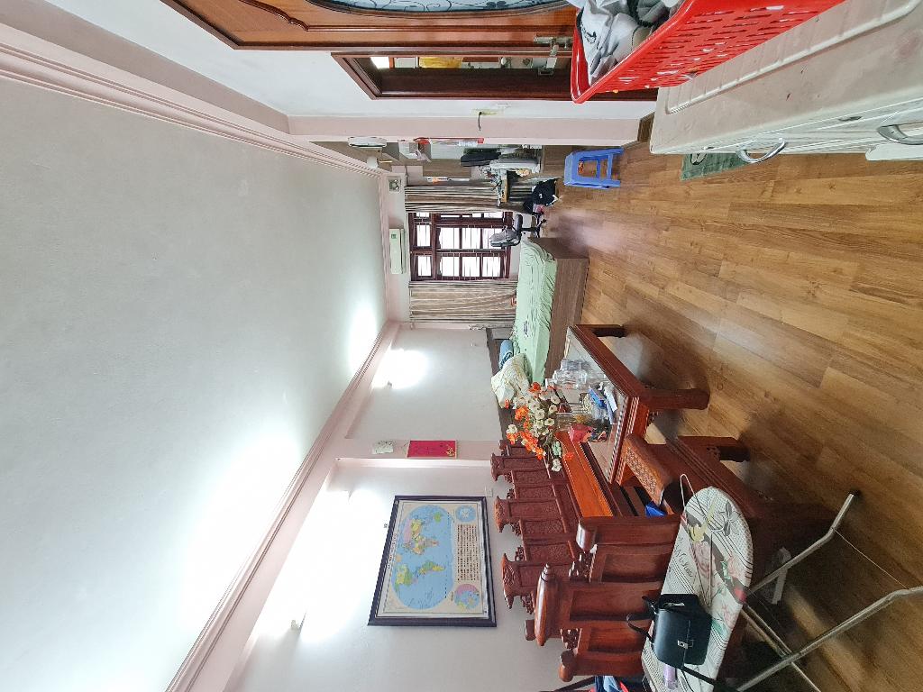 Nhà đẹp dân xây phố Tân Mai, ô tô đỗ cửa, 10m ra ô tô tránh thông tứ tung 45m2 giá 8.5 tỷ