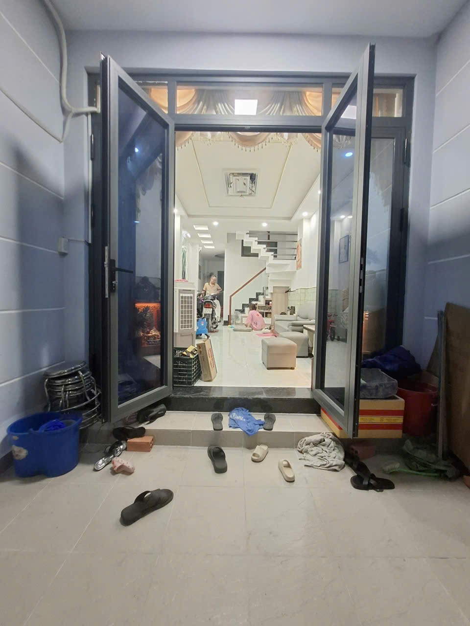 ???? SIÊU MẪU NHÀ ĐẸP – PHƯỜNG 4, Q.8 
 – 3 Tầng – 4PN – Giá 7.6 Tỷ????