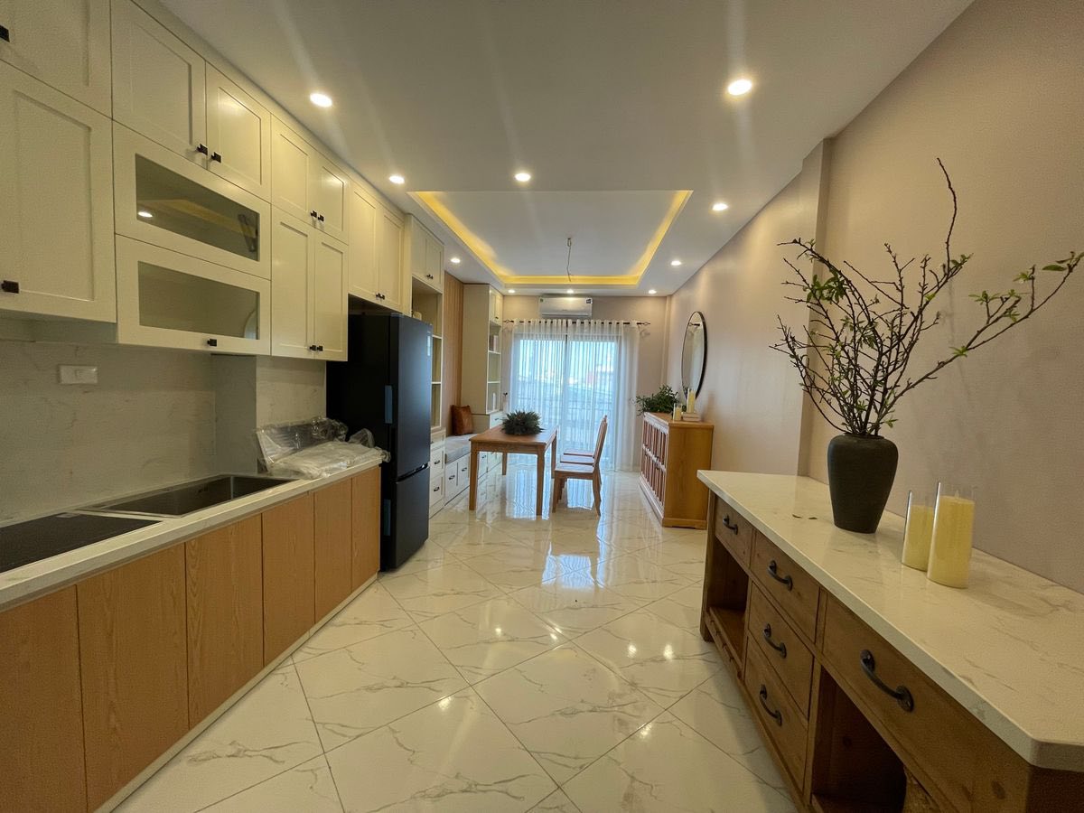NHỈNH 9 TỶ NGUYỄN VĂN LINH, 35M2, 4PN TRUNG TÂM THẠCH BÀN 6T,, Ô TÔ ĐỖ CỔNG
