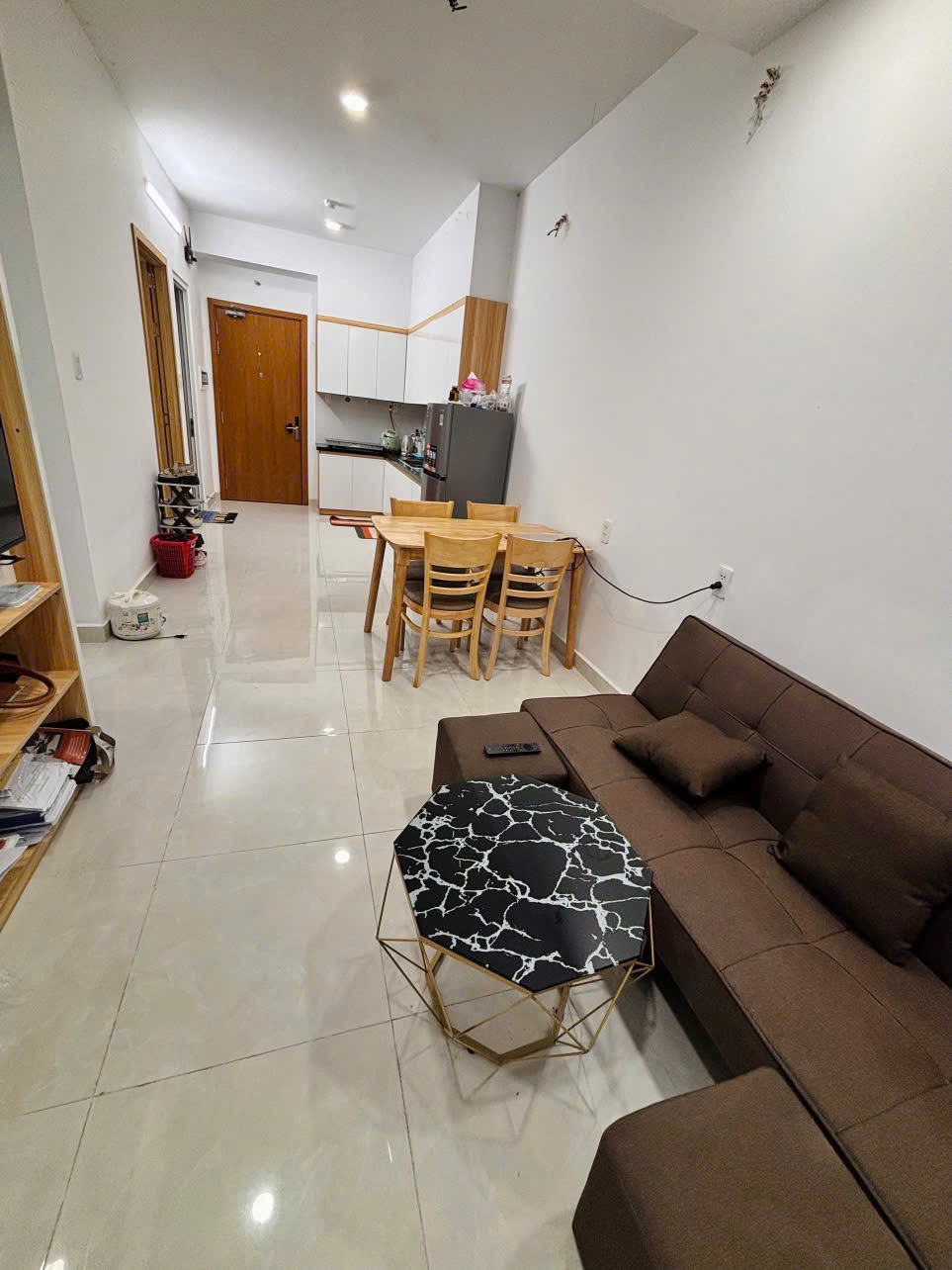 CHO THUÊ CĂN HỘ 2 PHÒNG NGỦ – 2 WC FULL NỘI THẤT  DỌN VÀO Ở NGAY TỪ 01-08