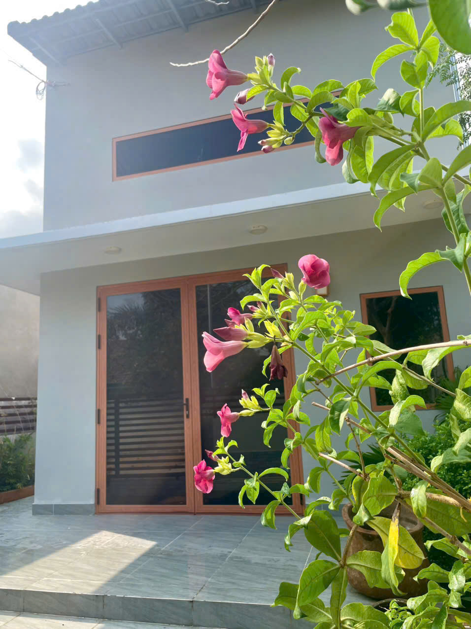 Bán đất tặng nhà thích hợp nghỉ dưỡng, làm second home, tại đường số 2, Khu dân cư Tam Phước