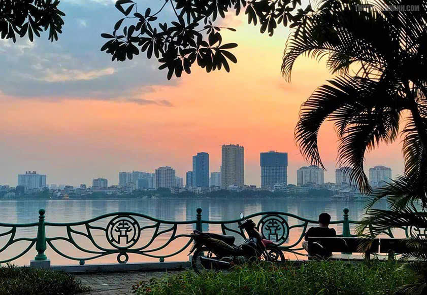 CẦN BÁN GẤP ĐẤT TÂY HỒ 210M - TIỆN ÍCH NGÚT NGÀN - BA BƯỚC RA CÁC TUYẾN PHỐ TÂY HỒ - THÍCH HỢP XÂY CHDV HOẶC TÒA NHÀ VĂN PHÒNG