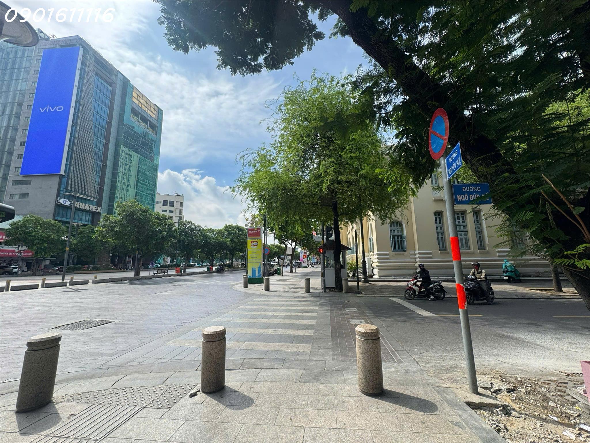 DUY NHẤT CC PHỐ ĐI BỘ ĐƯỜNG HOA NGUYỄN HUỆ CHÀO BÁN - DÒNG TIỀN CHO THUÊ LÊN ĐẾN 120 TRIỆU/THÁNG - * LIÊN HỆ GIANG GIANG: 093.86.76.685
