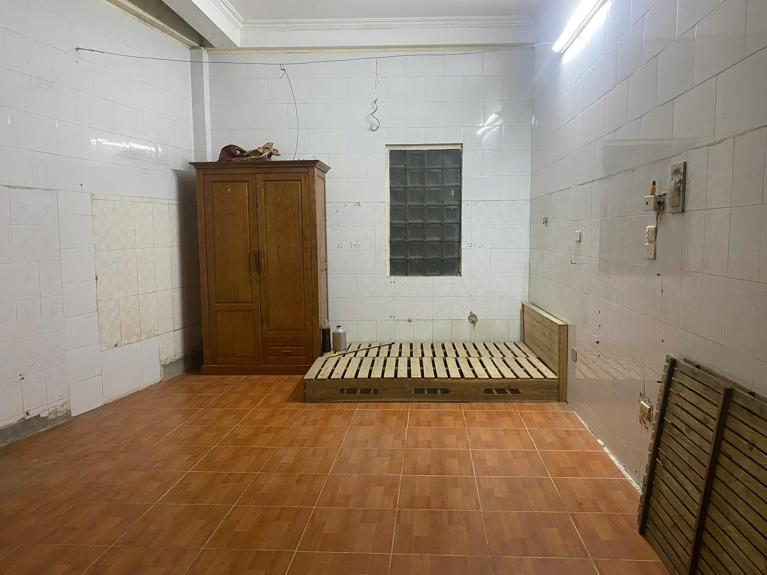 CHÍNH CHỦ CHO THUÊ PHÒNG TRỌ PHỐ NGỌC LÂM, PHƯỜNG NGỌC LÂM, QUẬN LONG BIÊN, HÀ NỘI