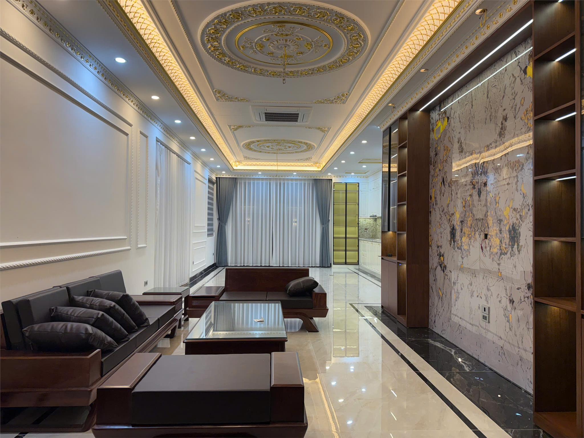 Cần bán Biệt Thự Đơn Lập khu Nhà ở Viglacera Đại Mỗ , Tiếp Giáp với Phố Lê Quang Đạo !